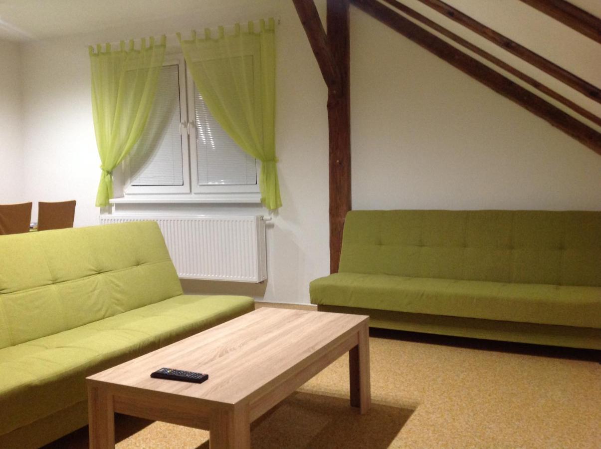 Penzion Zelena Zahrada Kladenske Rovne Extérieur photo